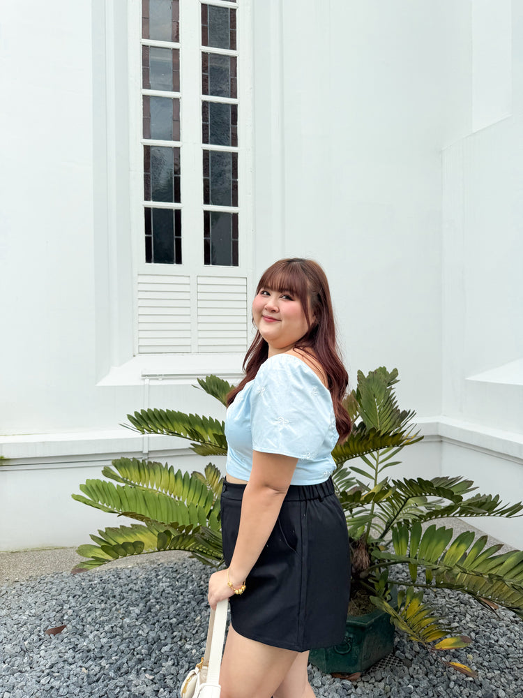 Molly Ribbon Embroidery Top (Blue)