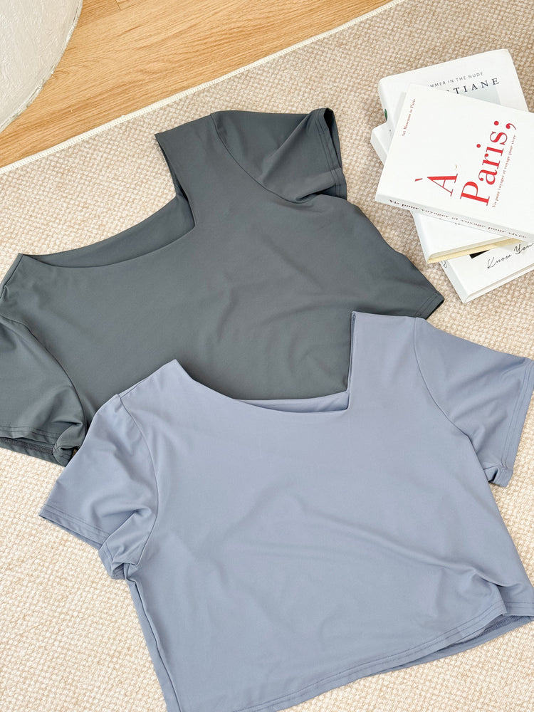 Sonya Basic Slant Top (Grey blue)