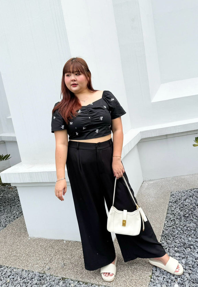 Mika Flowy Long Pants (Black)