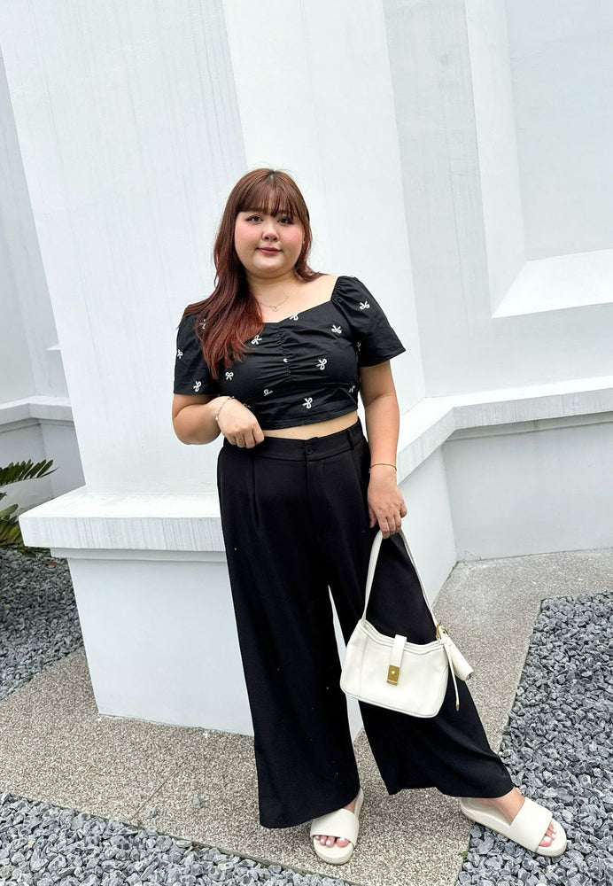 Mika Flowy Long Pants (Black)